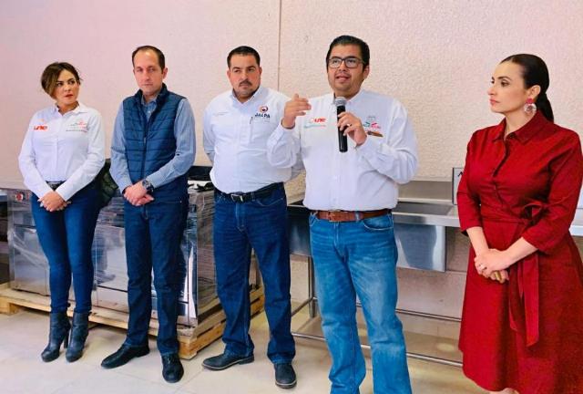 GOBIERNO DE TELLO ENTREGA COMEDOR COMUNITARIO EN JALPA