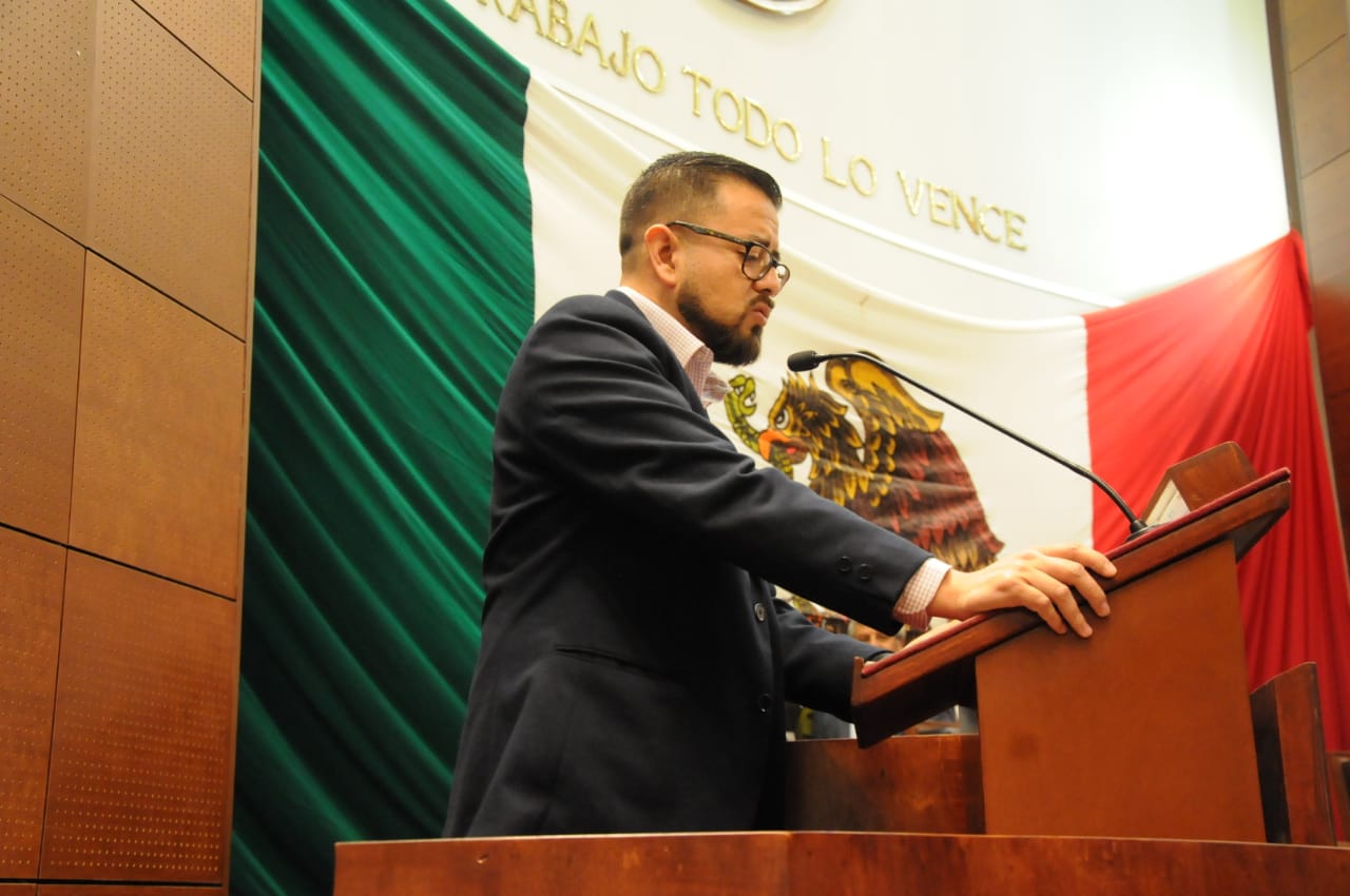 Héctor Menchaca presentó el proyecto de Decreto para expedir la nueva Ley de Educación de Zacatecas