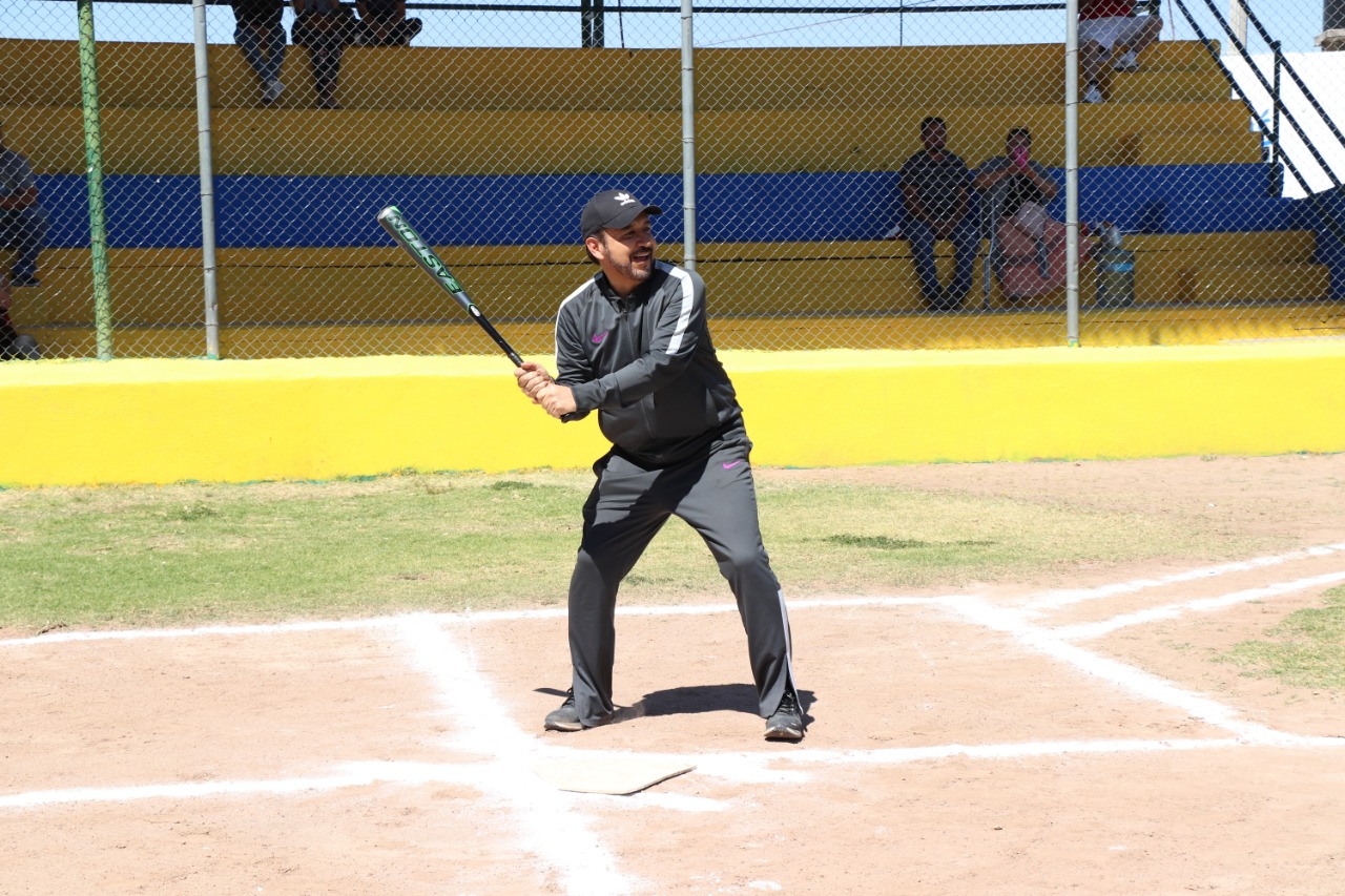 INAUGURAN LIGA DE BÉISBOL