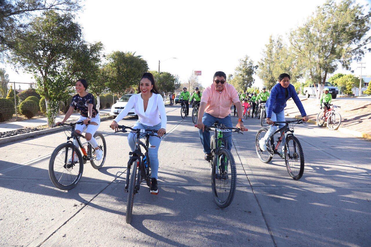 CELEBRAN EL DÍA DE LA FAMILIA CON RODADA CICLISTA Y UNA QUERMÉS ﻿