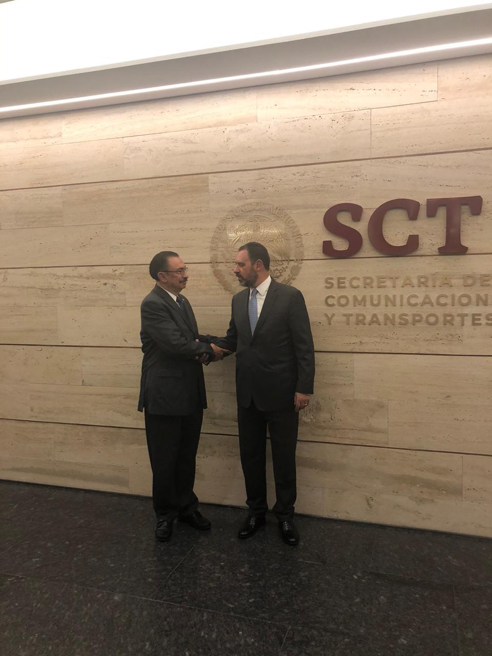 PRESENTA ZACATECAS PROYECTO PARA AUTOPISTA DE CUATRO CARRILES A AGUASCALIENTES  ﻿