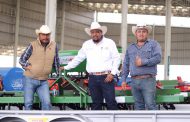 ENTREGAN IMPLEMENTOS AGRÍCOLAS A PRODUCTORES DEL CAMPO ﻿