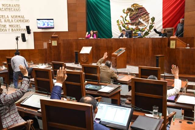 SE GARANTIZA LA PARIDAD VERTICAL EN LOS ÓRGANOS DE GOBIERNO DE LA LXIII LEGISLATURA