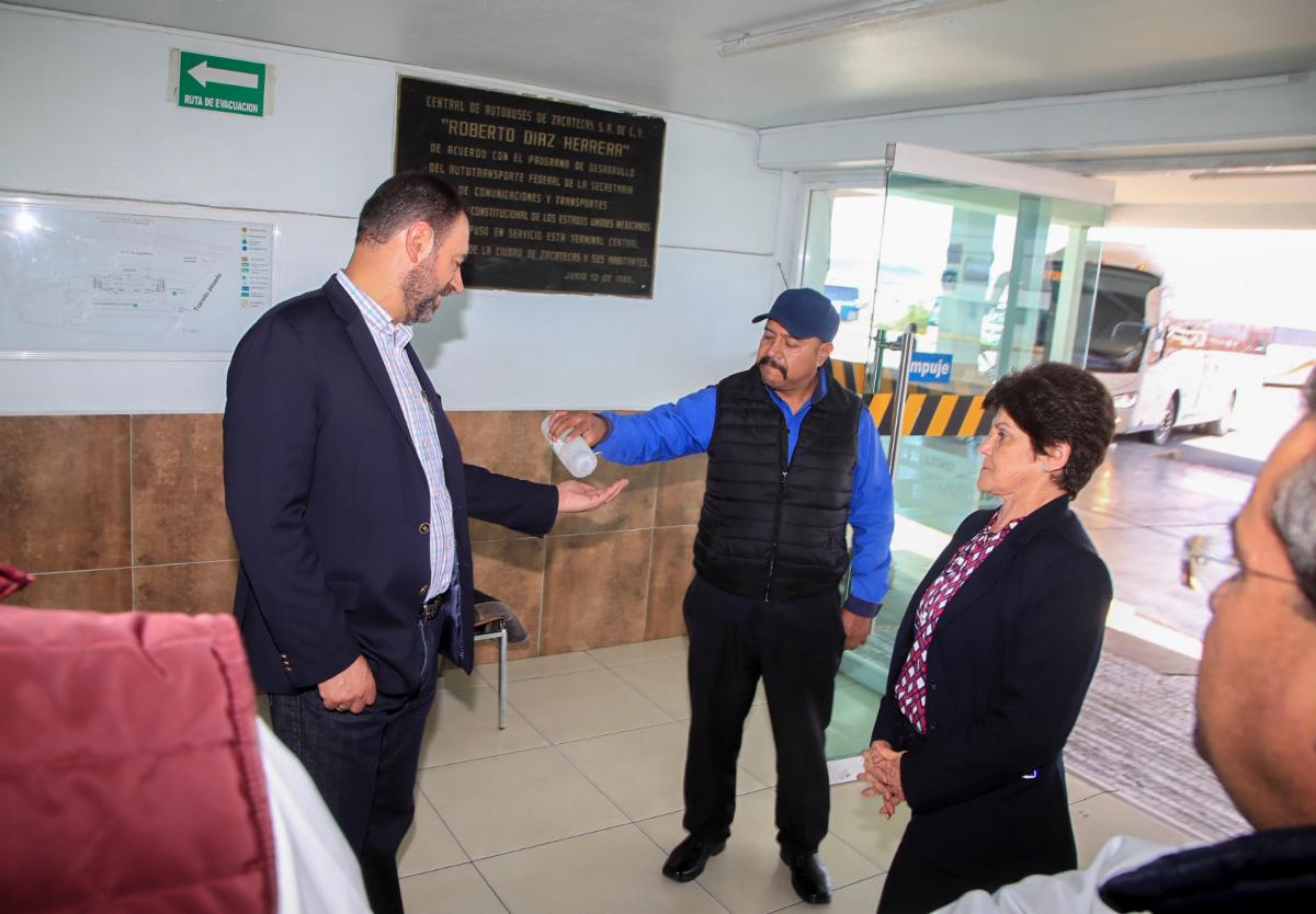 SE REFUERZAN MEDIDAS DE PREVENCIÓN SANITARIA EN AEROPUERTO Y CENTRAL DE AUTOBUSES DE ZACATECAS