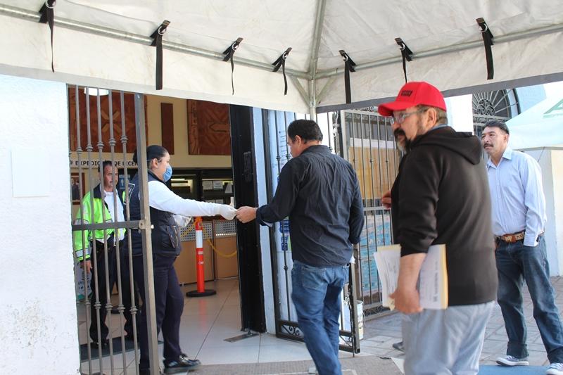 REFUERZAN MEDIDAS DE PREVENCIÓN CONTRA CORONAVIRUS EN INSTALACIONES DE TRÁNSITO