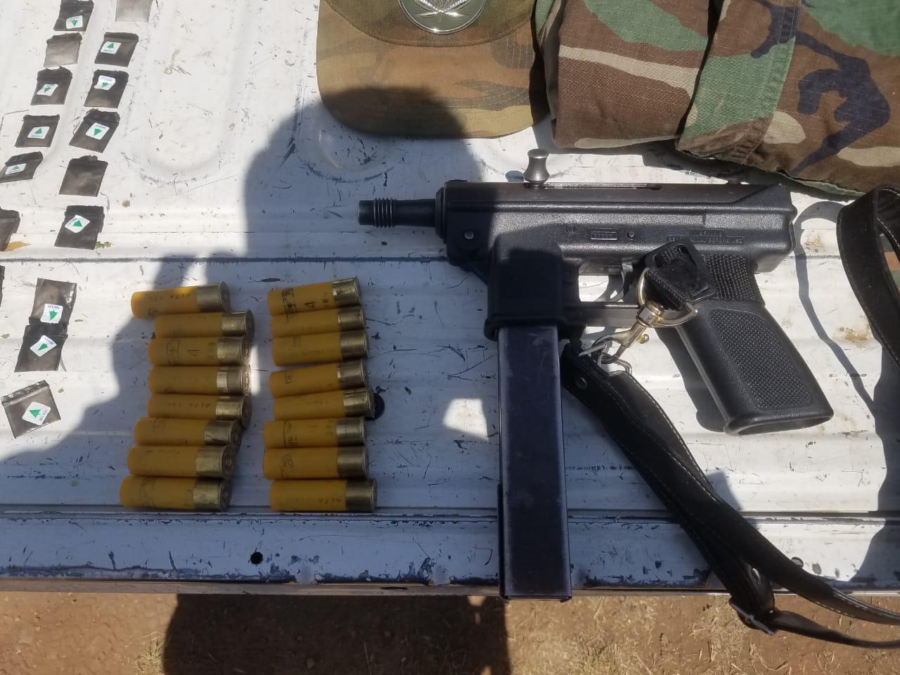 POLICÍA ESTATAL ASEGURÓ ARMAMENTO Y DOSIS DE DROGA EN FRESNILLO