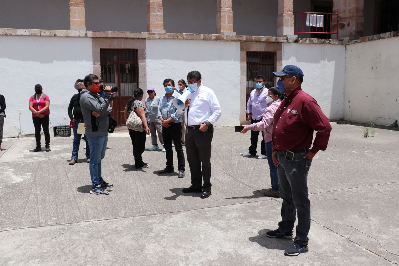 SAÚL MONREAL RECONOCE EL TRABAJO DEL DEPARTAMENTO DE SANIDAD Y LOS MAS DE 60 TRABAJADORES INVOLUCRADOS ﻿