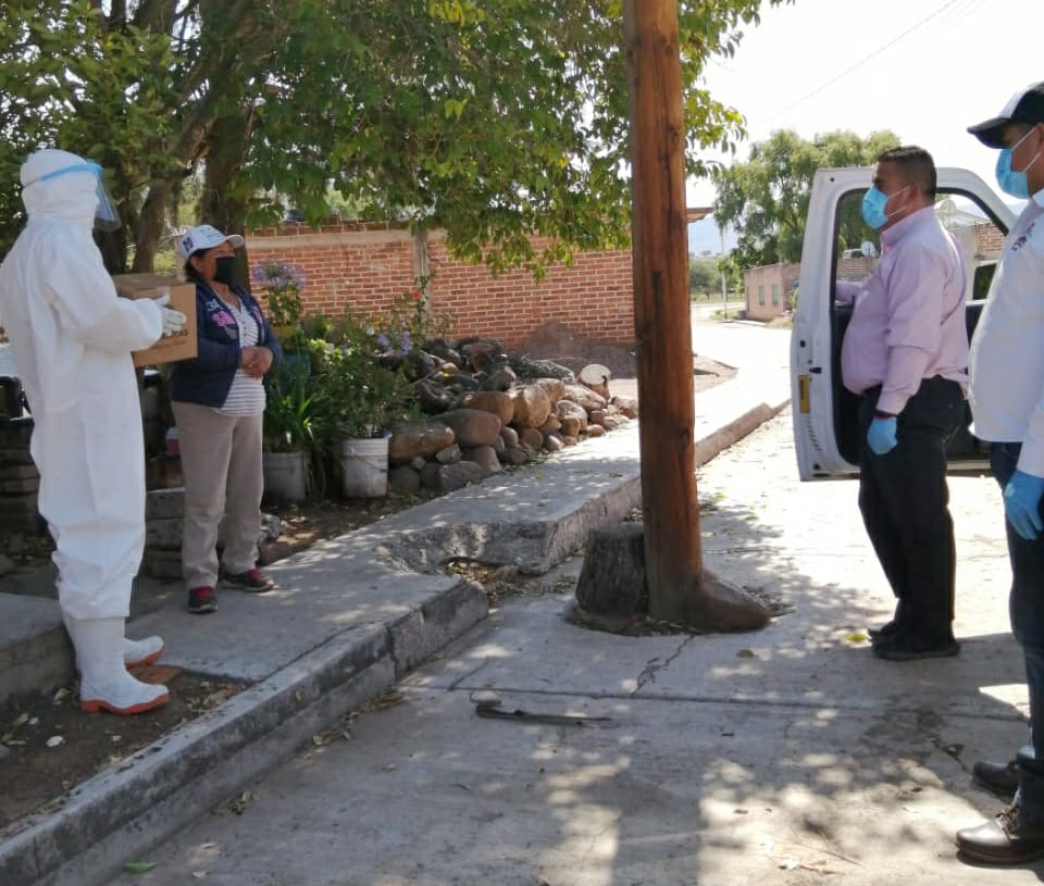 LLEVA SEDESOL APOYOS ALIMENTARIOS A FAMILIAS DE TEPECHITLÁN
