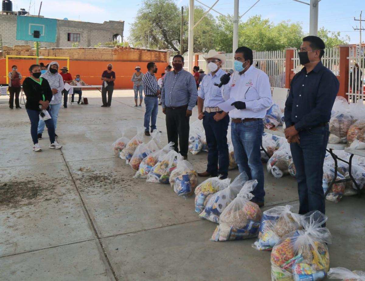 LLEVA GOBIERNO ESTATAL ALIMENTOS A HABITANTES DE RÍO FLORIDO Y SANTIAGUILLO, EN FRESNILLO