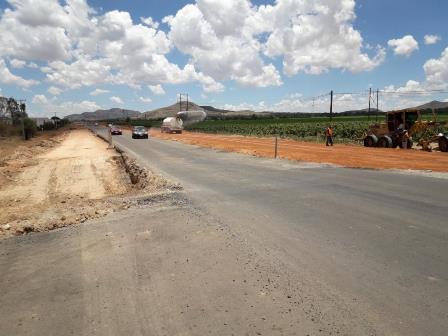 CONTINÚA GOBERNADOR CON GESTIÓN PERMANENTE DE RECURSOS PARA OBRA PÚBLICA