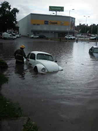 ATIENDE PROTECCIÓN CIVIL AFECTACIONES PROVOCADAS POR LLUVIAS