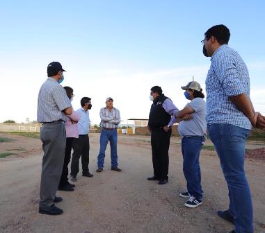 LE CUMPLE SAÚL MONREAL A COMUNIDADES CON OBRAS DE SERVICIOS BÁSICOS