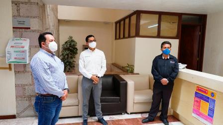 SUPERVISA DIRECTOR DEL ISSSTEZAC CUMPLIMIENTO DE REGLAS SANITARIAS EN ÁREAS COMERCIALES