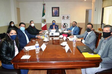 RECONOCE INEA A ZACATECAS POR CUMPLIR METAS NACIONALES EN COMBATE AL REGAZO EDUCATIVO