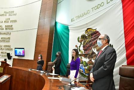 Comparece el secretario de Salud Gilberto Breña Cantú en el Pleno de la LXIII Legislatura