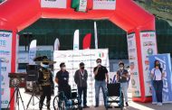 FUNDACIÓN TELMEX-TELCEL DONA SILLAS DE RUEDAS A SEDIF DURANTE ARRIBO DE CARRERA PANAMERICANA