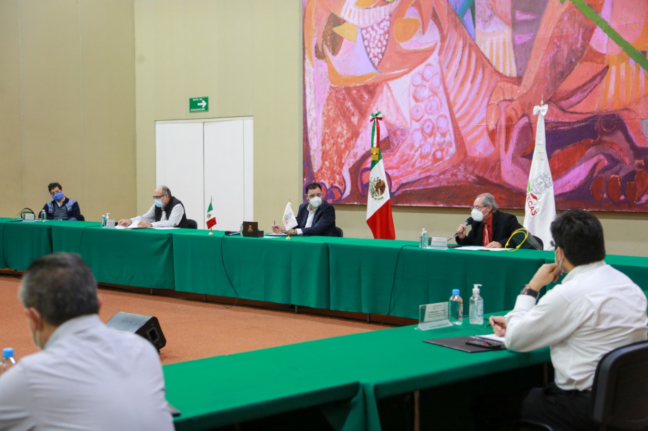 ANTE DESGASTE, CONTAGIOS Y DECESOS DE MÉDICOS, PIDE TELLO A LA SOCIEDAD CONTRIBUIR A DETENER LA PANDEMIA