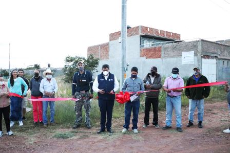 SAÚL MONREAL ÁVILA REALIZA LA INAUGURACIÓN DE LA AMPLIACIÓN DE RED ELÉCTRICA EN COLONIA BELLAVISTA