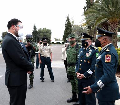 ENCABEZA GOBERNADOR TELLO TOMA DE PROTESTA DE NUEVO COMANDANTE DE LA XI ZONA MILITAR