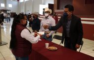 ENTREGAN ESTÍMULOS A LOS DELEGADOS MUNICIPALES