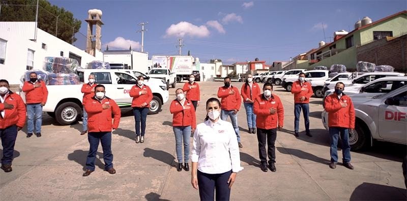 ENCABEZA CRISTINA RODRÍGUEZ DE TELLO INICIO DE ENTREGA DE APOYOS INVERNALES