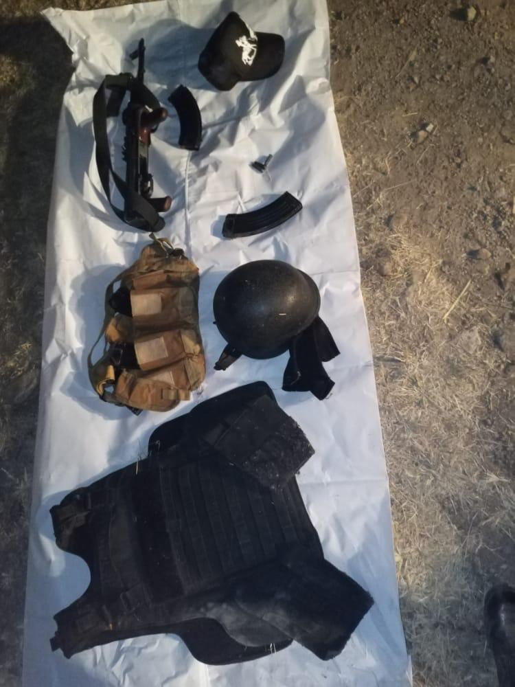 EN DOS ACCIONES GN DETUVO A DOS PERSONAS Y ASEGURÓ ARMAMENTO EN JALPA Y TEPETONGO