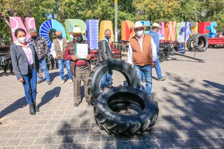 GOBIERNO ESTATAL FORTALECE LAS ACTIVIDADES AGROPECUARIAS DE NORIA DE ÁNGELES CON 7.6 MDP