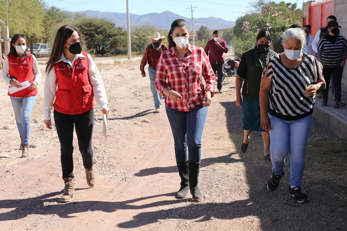 ENTREGA CRISTINA RODRÍGUEZ PROYECTO COMUNITARIO EN VILLA GONZÁLEZ ORTEGA