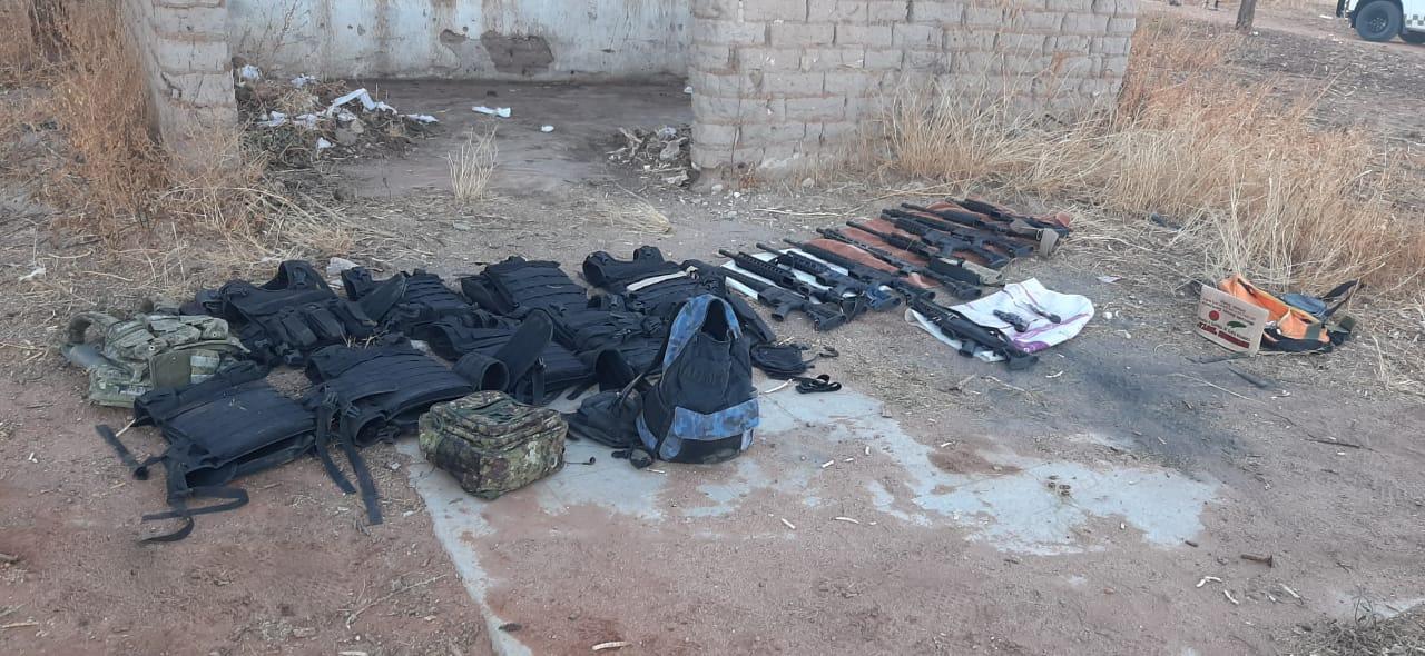 EN POBLADO DE ZACATECAS, GUARDIAS NACIONALES DETIENEN A SIETE PERSONAS CON ARMAMENTO Y VEHÍCULOS