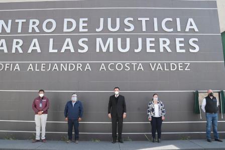 CUMPLE GOBERNADOR A FRESNILLO CON CENTRO DE JUSTICIA PARA LAS MUJERES 