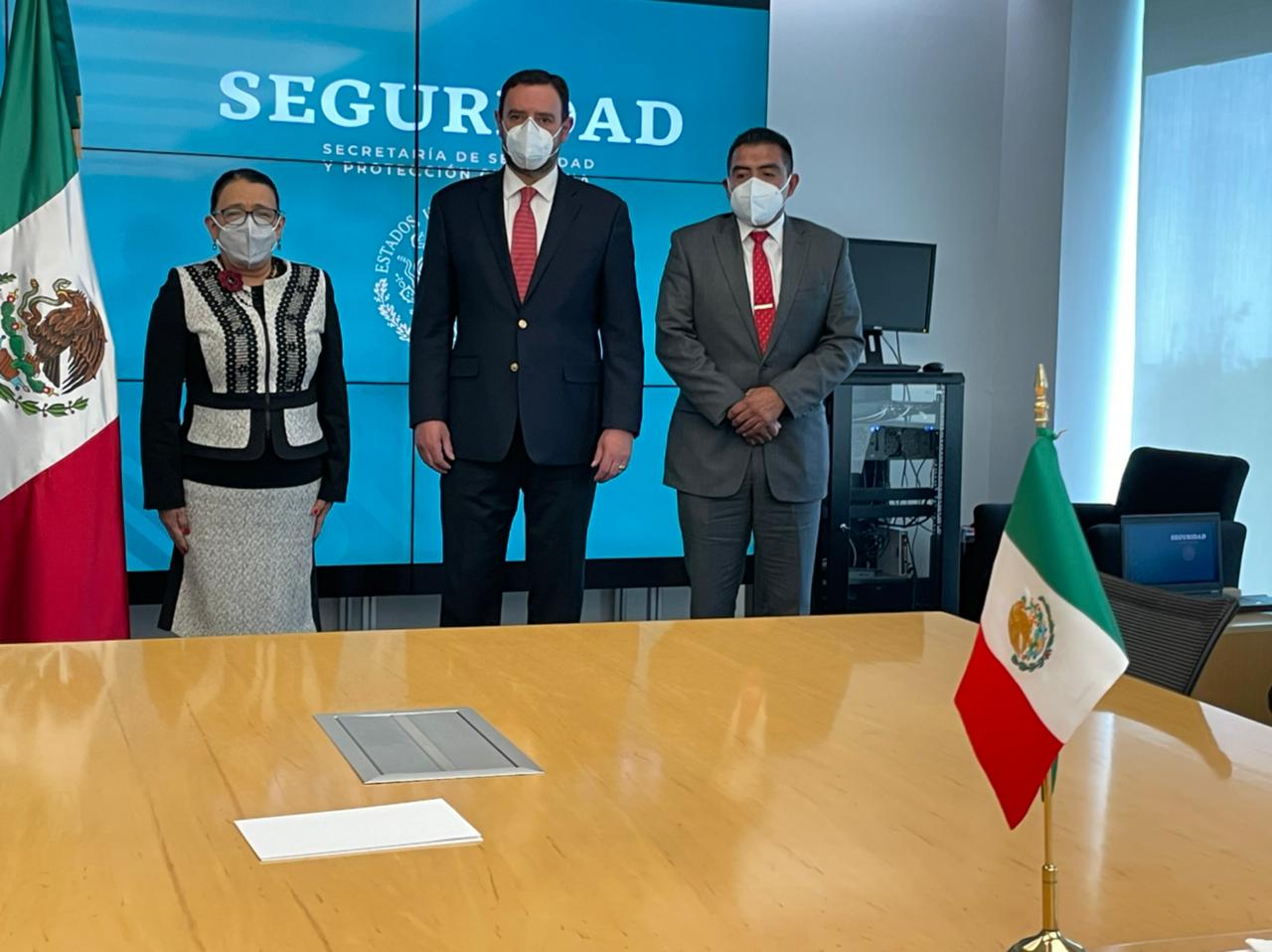 SE REÚNE GOBERNADOR CON SECRETARIA DE SEGURIDAD; PACTA REFORZAR TRABAJO DE INTELIGENCIA E INFRAESTRUCTURA