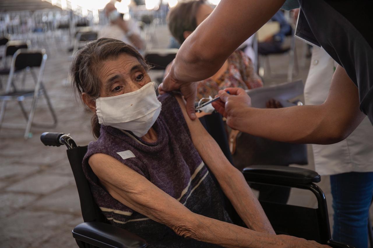 EN TRES DÍAS MÁS DE 25 MIL VACUNAS CONTRA COVID-19 APLICADAS EN ZACATECAS Y GUADALUPE