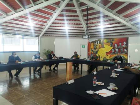REFRENDAN AUTORIDADES ESFUERZOS COORDINADOS PARA FORTALECER LA SEGURIDAD EN LOS MUNICIPIOS