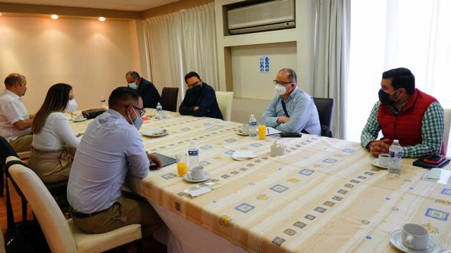 RECIBIRÁN JUBILADOS Y PENSIONADOS DEL ISSSTEZAC PARTE DEL AGUINALDO PENDIENTE