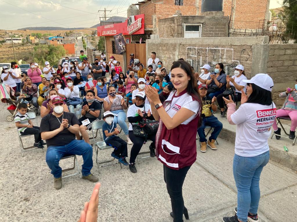 Lograremos mejores servicios y obra pública en los municipios: Bennelly Hernández