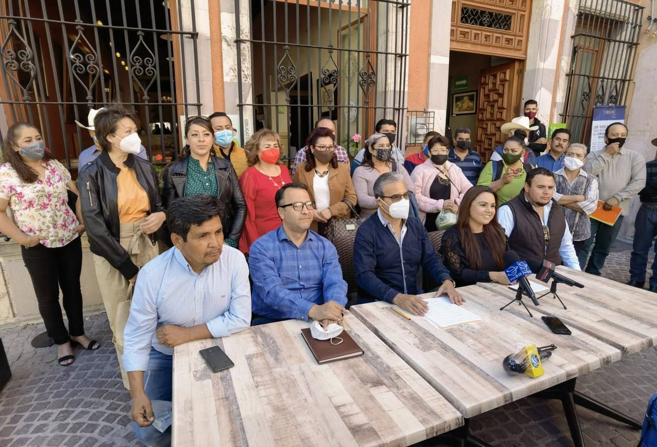 Mentiras y Traiciones fracturan al PRI; Militantes Apoyan a David Monreal