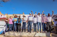 RECIBEN CON AMBIENTE FESTIVO A SAÚL MONREAL EN LA COLONIA ESPARZA