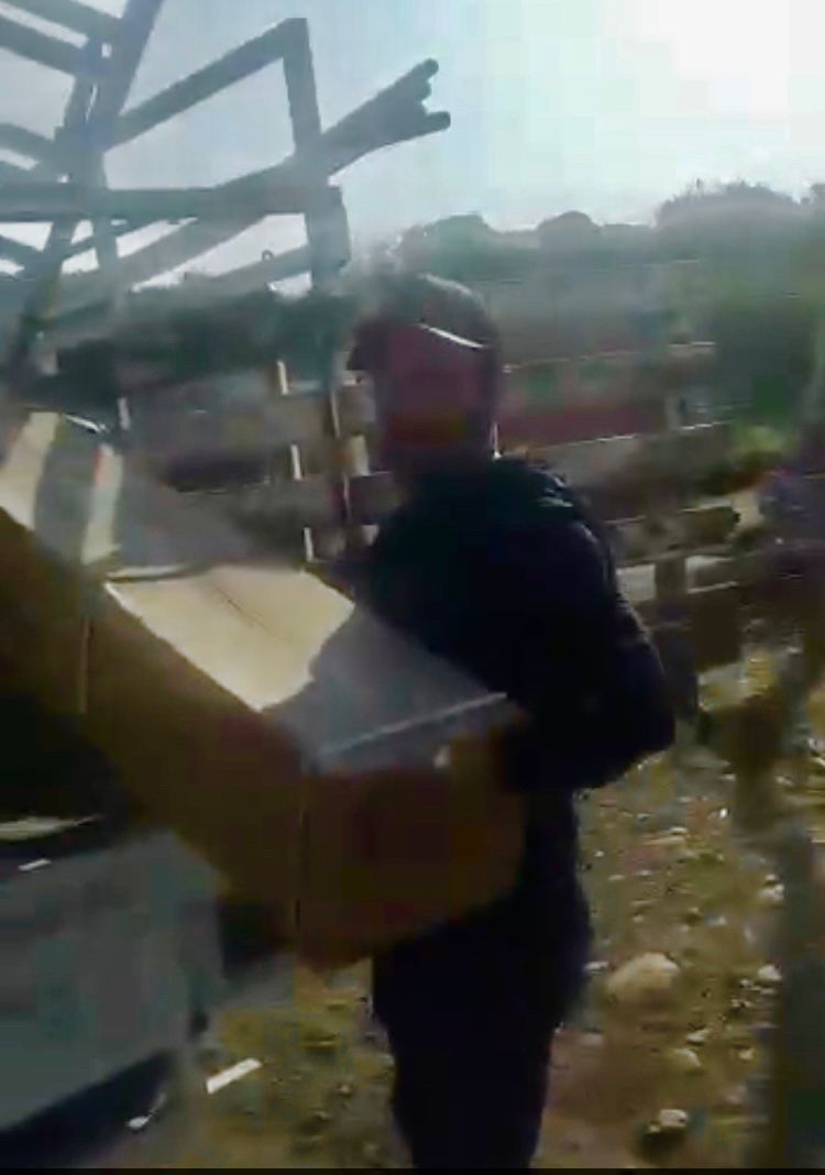 Denuncian al alcalde de Juchipila por la entrega de tinacos y calentadores solares para favorecer a candidatos del PRIAN