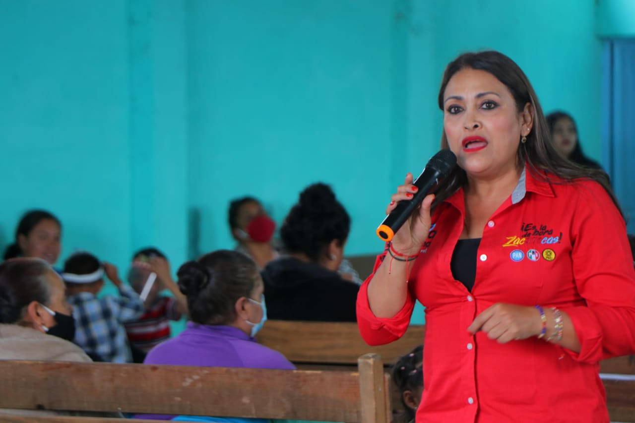 A PASO FIRME RECORRE COMUNIDADES EN FRESNILLO.