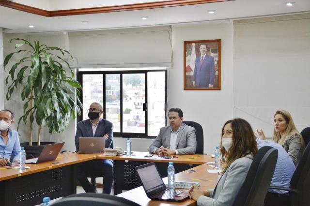 AVANZA EL PROCESO DE ENTREGA-RECEPCIÓN EN EL ISSSTEZAC