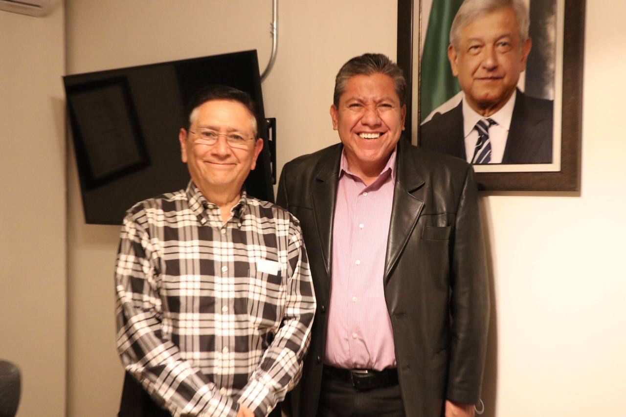 Gestiona David Monreal la entrega de semilla a agricultores zacatecanos