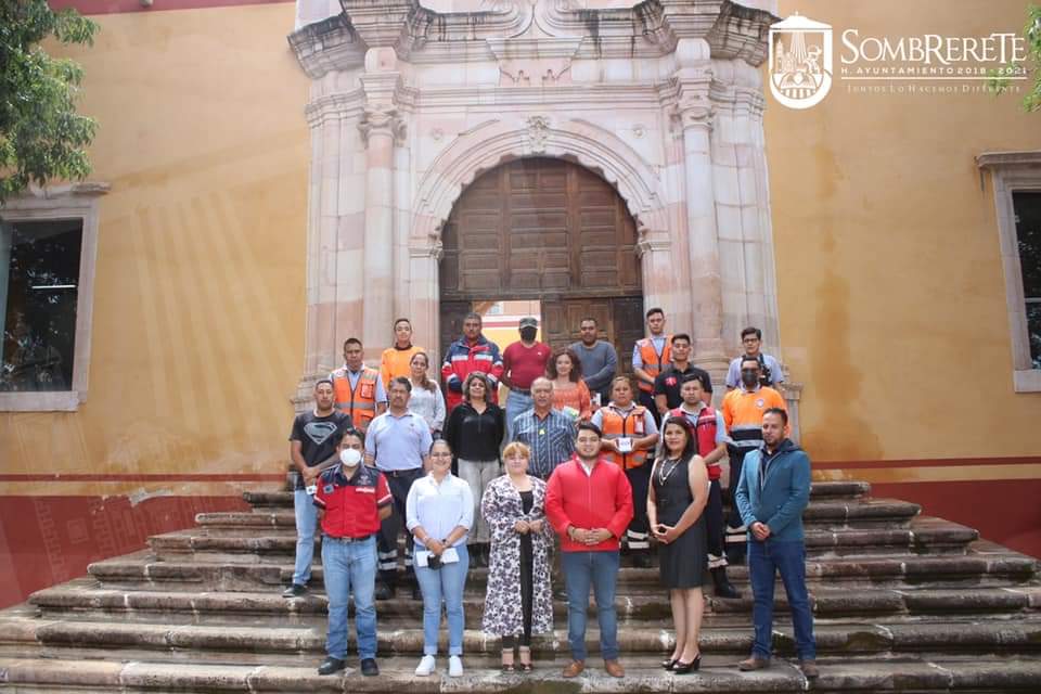 Festejan Día del paramédico