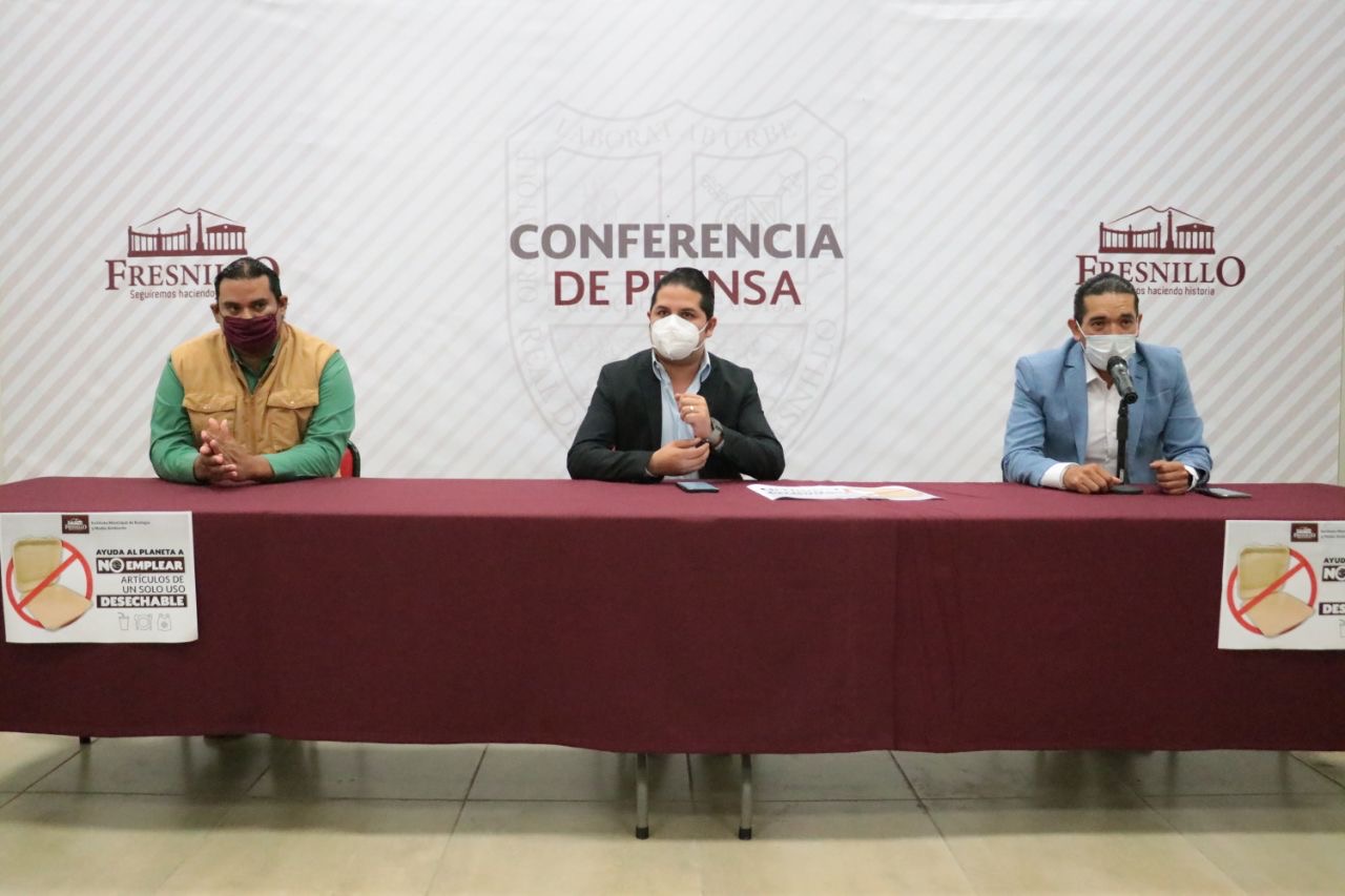 INVITA MARTÍN ÁLVAREZ A LOS ADULTOS MAYORES A QUE TRAMITEN LA TARJETA DEL INAPAM