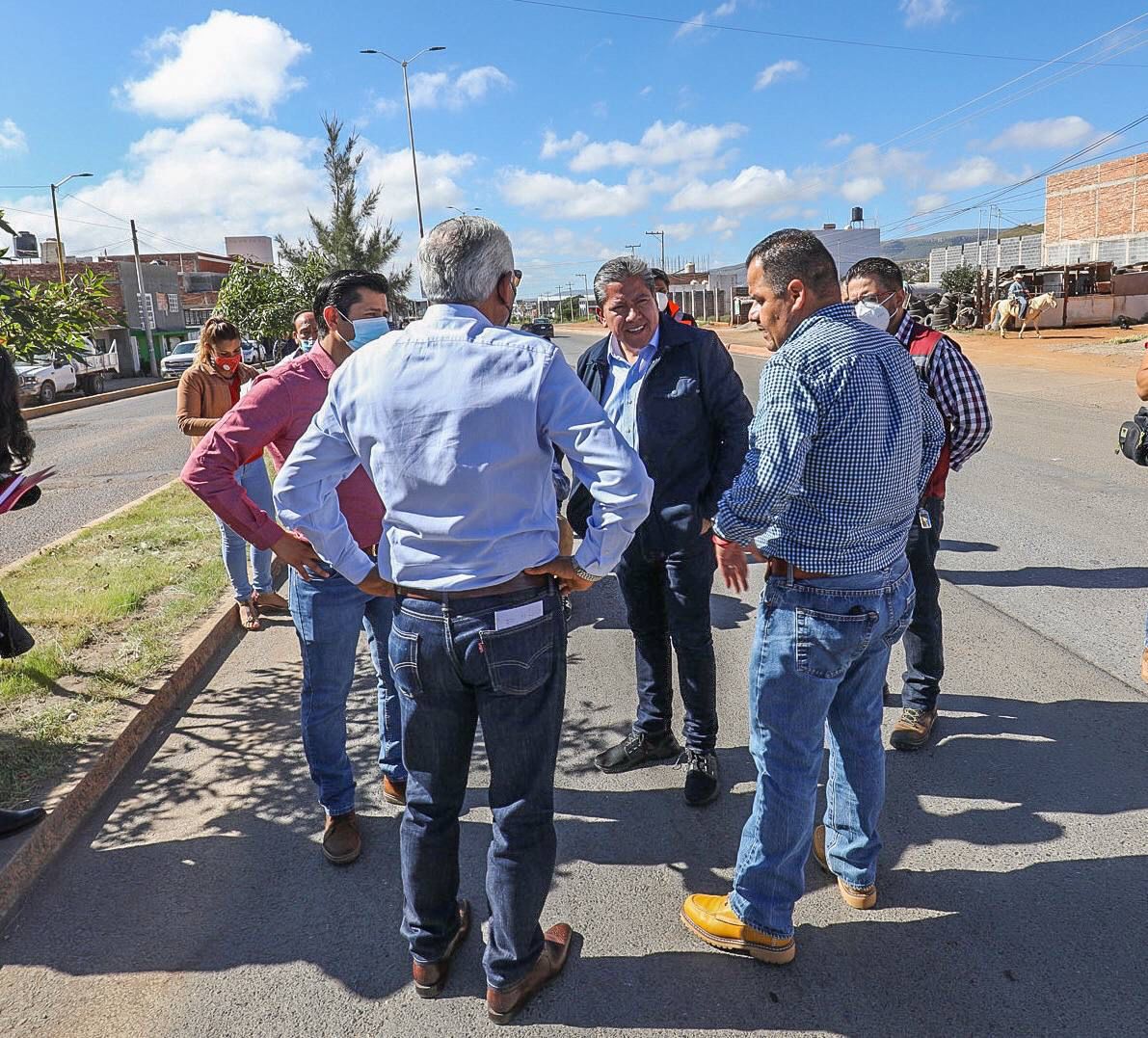 Supervisa Gobernador David Monreal pavimentación de vialidades en Guadalupe