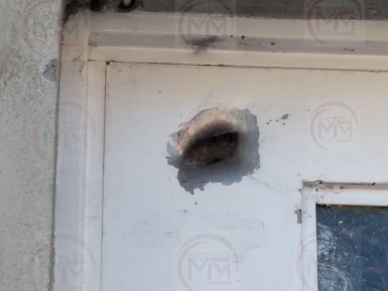 IBAN A MATAR A UN POLICÍA METROPOL