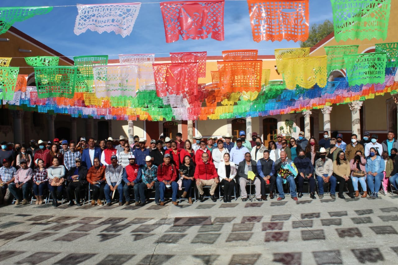 RINDEN PROTESTA 122 DELEGADOS MUNICIPALES Y 36 REPRESENTANTES MIGRANTES DE SOMBRERETE.