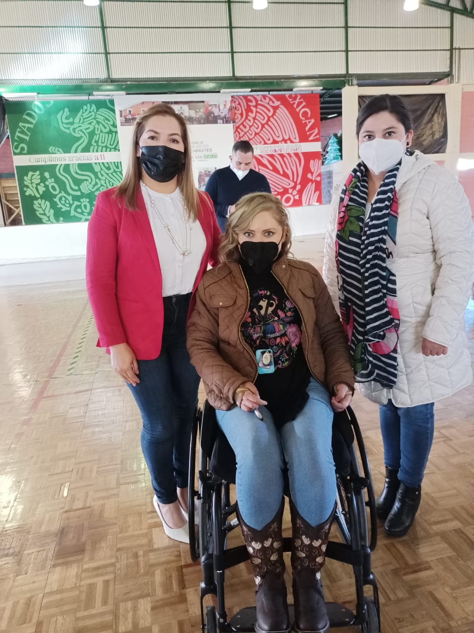 ASISTE PRESIDENTA DEL DIF A REUNION CON DIPUTADOS Y PRESIDENTE MUNICIPAL DE CHALCHIHUITES