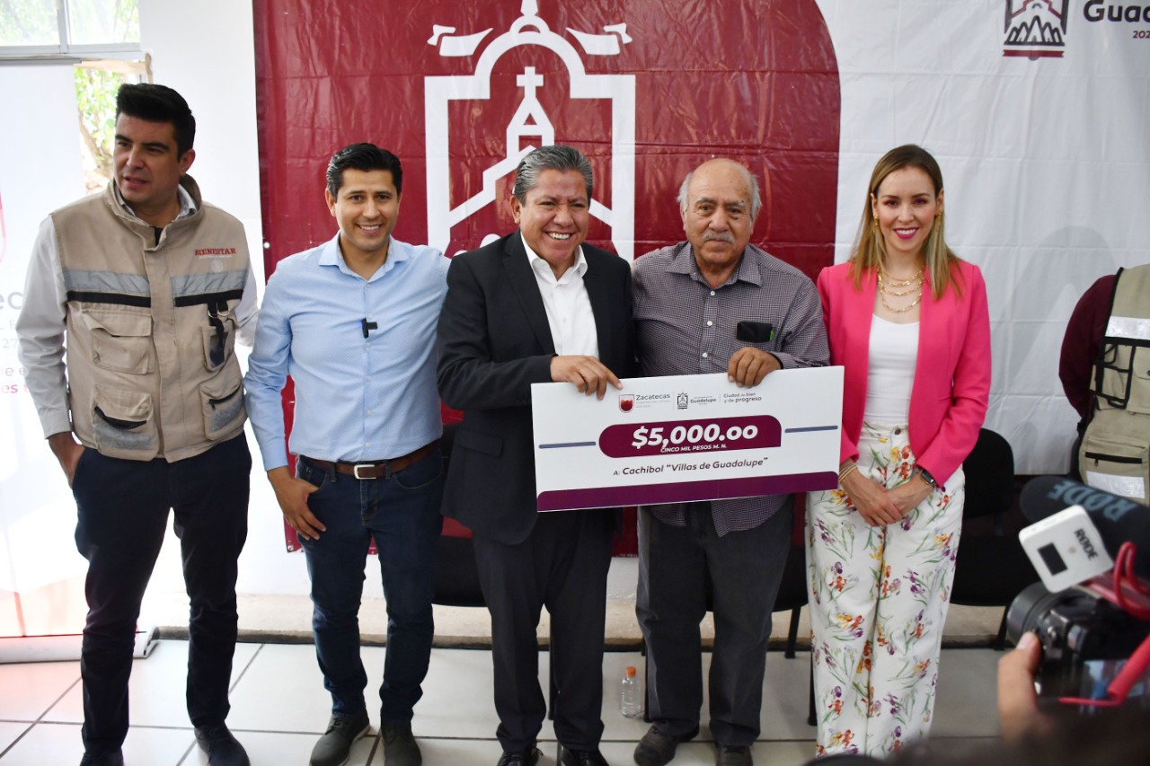 Al entregar aparatos funcionales   Tu tierra es donde te sientes bien y yo me siento bien en Guadalupe: Gobernador David Monreal Ávila