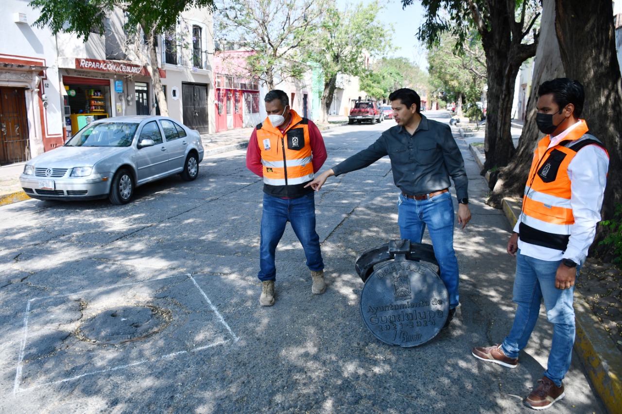 Mantiene Julio César Chávez Brigada de Bacheo Permanente