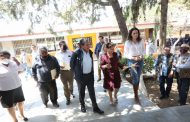 Lleva Gobernador David Monreal material sanitario, de oficina, deportivo y mobiliario a la escuela secundaria Juan Pablo García